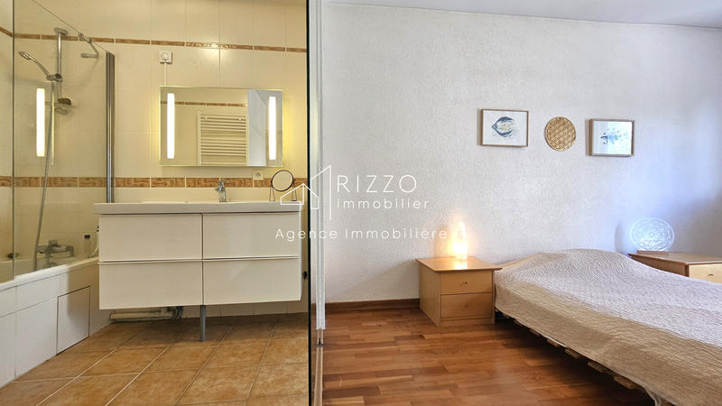 Appartement - 111 m² - 5 pièces