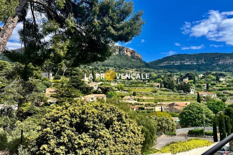 Appartement - 128 m² - 6 pièces