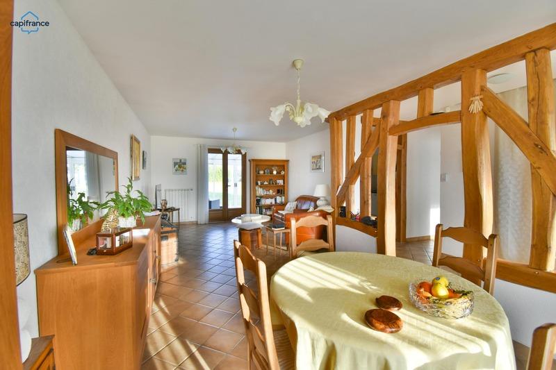 Maison - 103 m² - 4 pièces