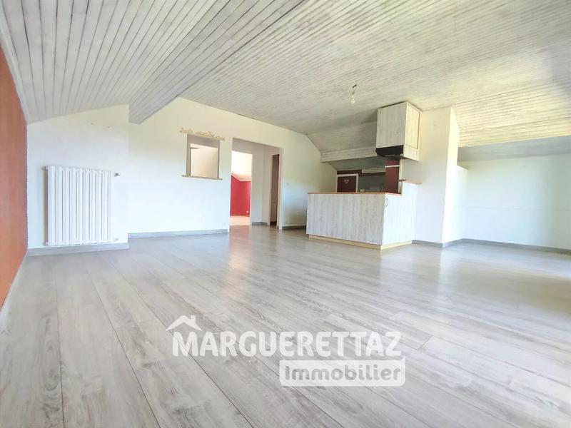 Appartement - 80 m² - 3 pièces