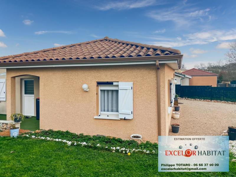 Maison - 90 m² - 3 pièces