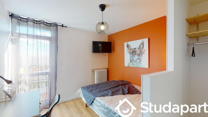 Chambre - 12 m² - 1 pièce