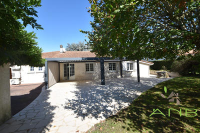 Maison - 135 m² - 6 pièces