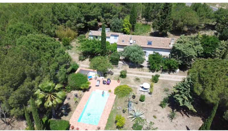 Mas - 196 m² - 8 pièces