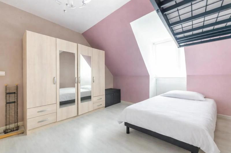 Maison - 200 m² - 8 pièces