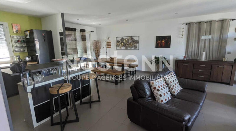 Maison - 101 m² - 4 pièces