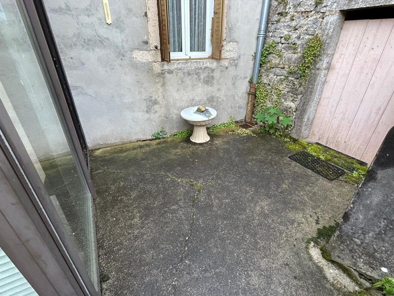 Maison de village - 94 m² - 4 pièces