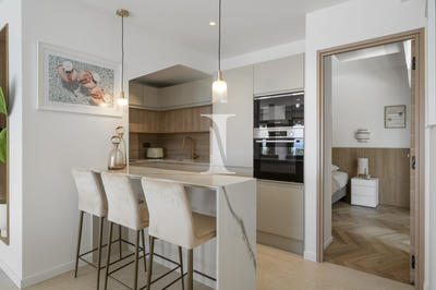 Appartement - 121 m² - 5 pièces