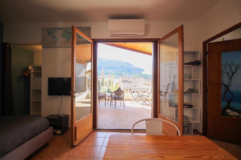 Immeuble - 79 m² - 2 pièces