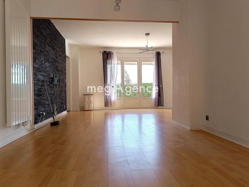 Maison ancienne - 123 m² - 7 pièces