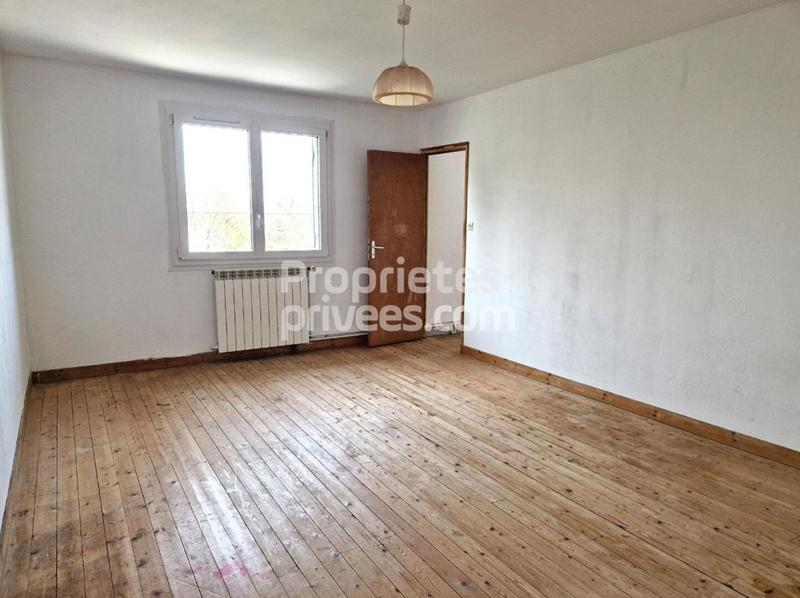 Maison - 144 m² - 5 pièces
