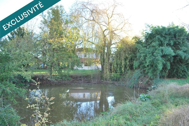 Maison - 233 m² - 9 pièces