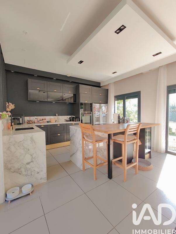 Maison - 156 m² - 6 pièces