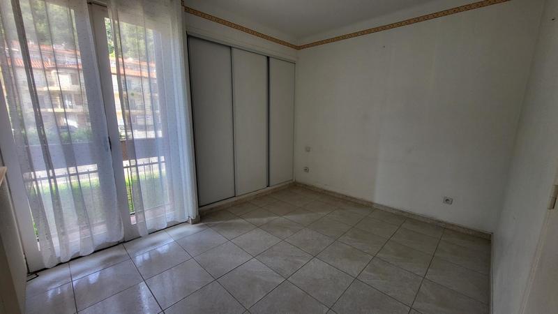 Appartement - 60 m² - 4 pièces