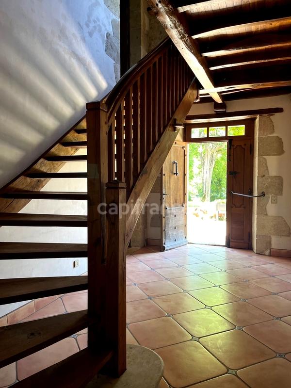 Maison de campagne - 320 m² - 9 pièces