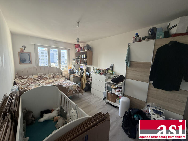Appartement - 121 m² - 5 pièces