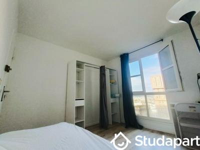 Chambre - 10 m² - 1 pièce