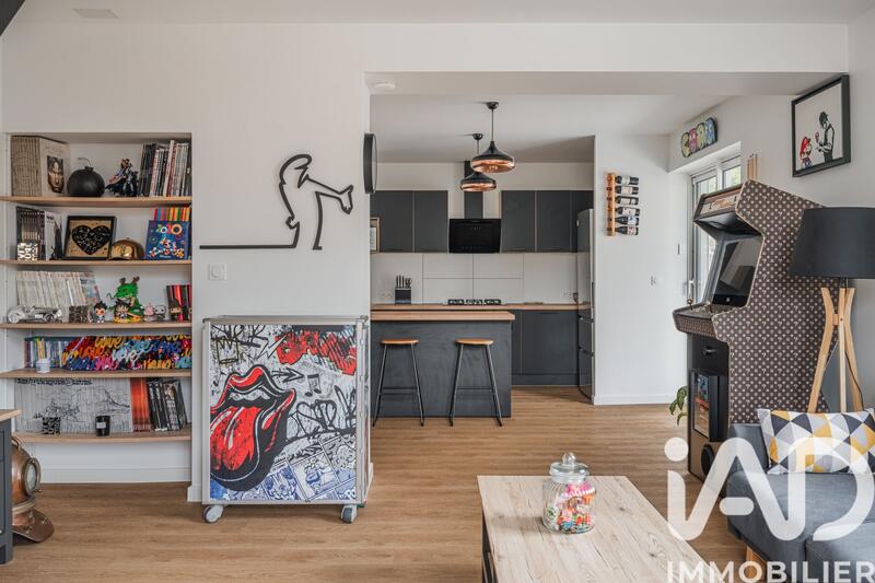 Duplex - 97 m² - 6 pièces