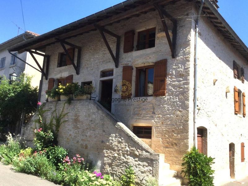 Maison de village - 185 m² - 7 pièces