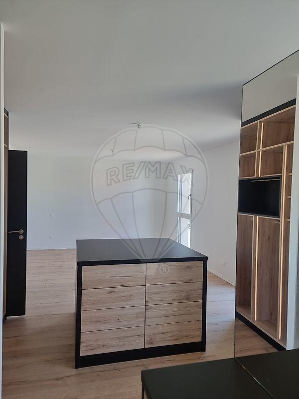 Maison - 162 m² - 7 pièces