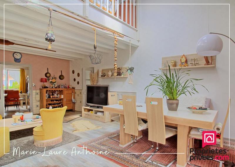 Maison - 240 m² - 7 pièces