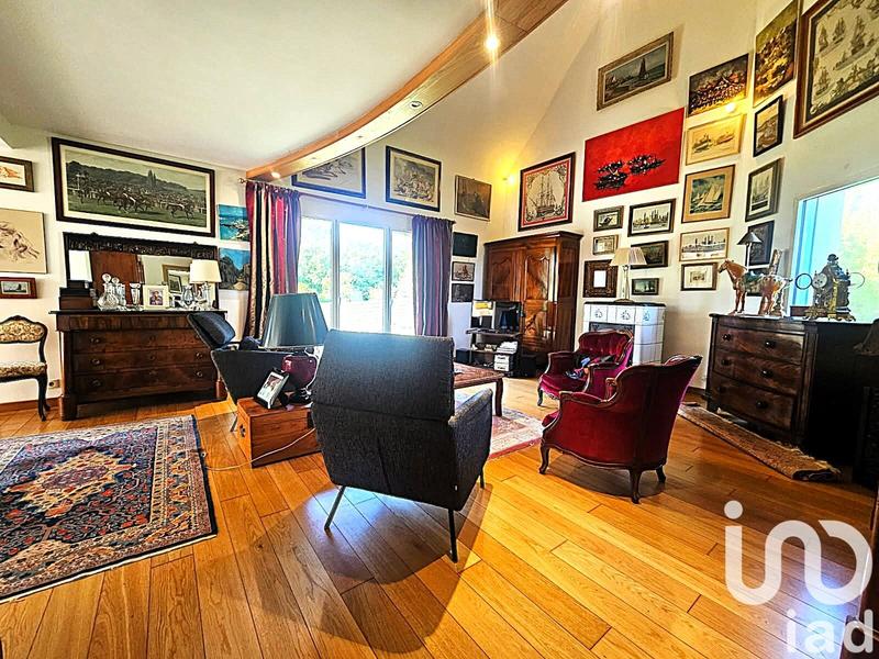 Maison - 158 m² - 7 pièces