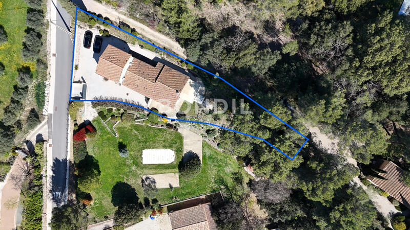 Maison - 142 m² - 5 pièces