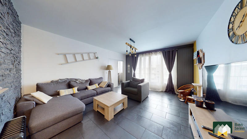 Appartement - 82 m² - 4 pièces