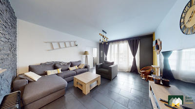 Appartement - 82 m² - 4 pièces