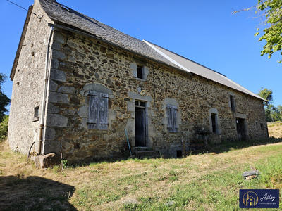 Maison ancienne - 108 m² - 2 pièces