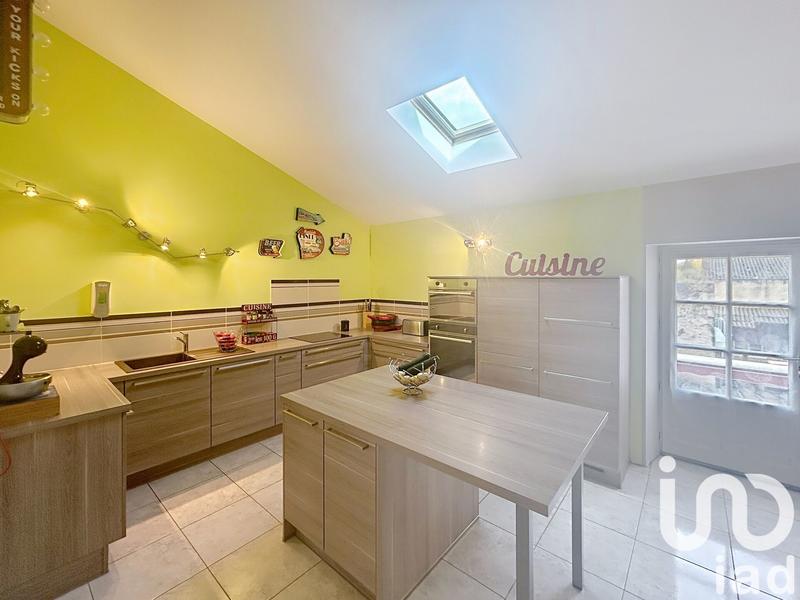 Maison - 188 m² - 5 pièces