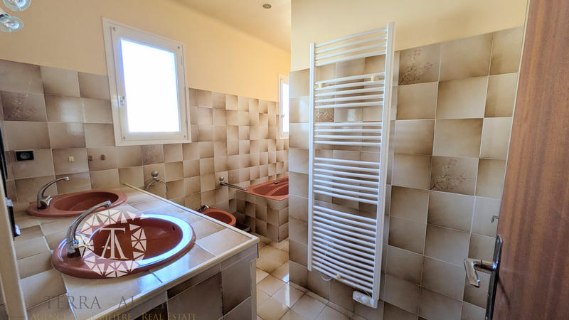 Villa - 157 m² - 5 pièces