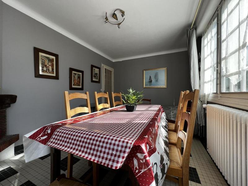 Appartement ancien - 85 m² - 4 pièces