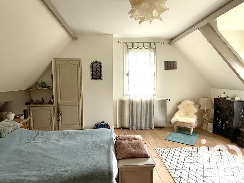 Maison - 180 m² - 7 pièces