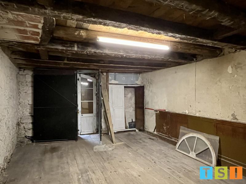 Immeuble - 287 m² - 12 pièces