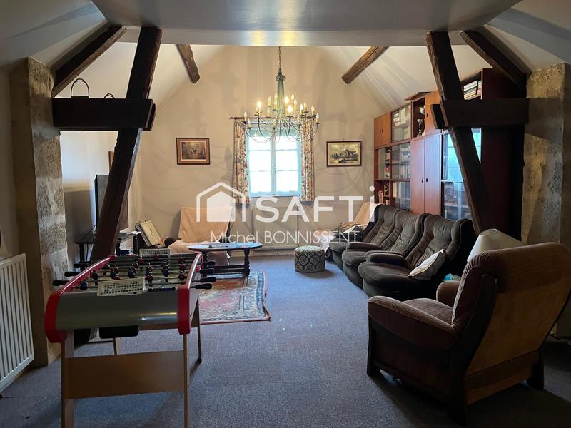 Maison - 345 m² - 11 pièces