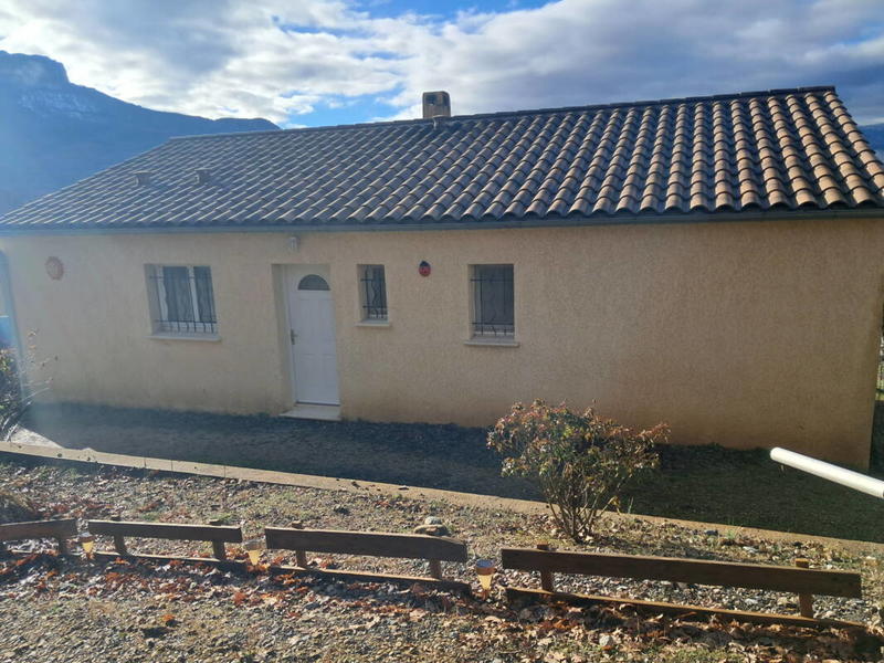 Villa - 95 m² - 5 pièces