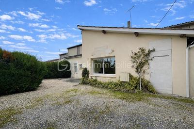 Maison - 202 m² - 10 pièces