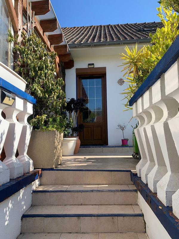 Maison - 164 m² - 5 pièces