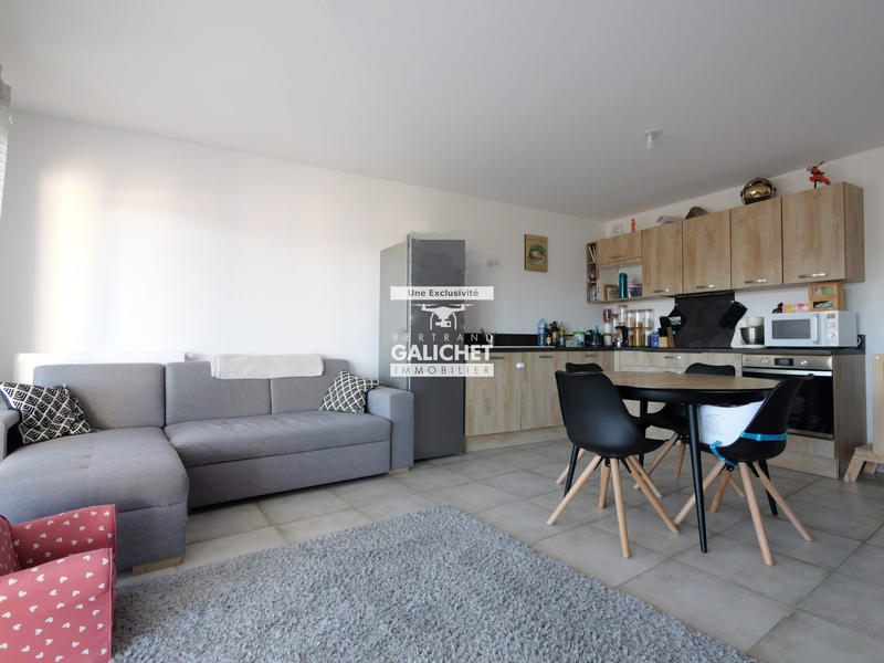 Appartement - 79 m² - 4 pièces