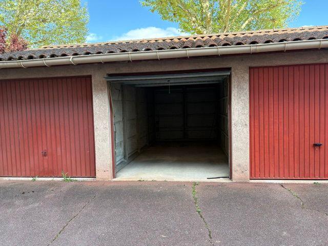 Garage - 13 m²