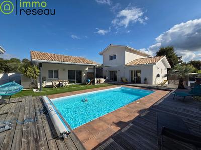 Maison - 169 m² - 8 pièces