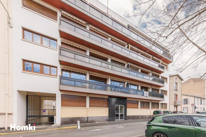 Appartement - 97 m² - 3 pièces