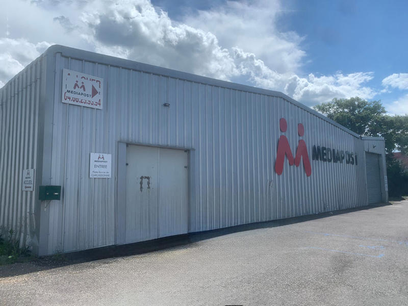 Local commercial - 1 000 m²