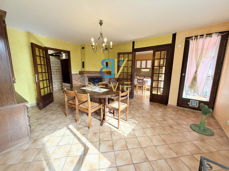 Appartement - 77 m² - 4 pièces