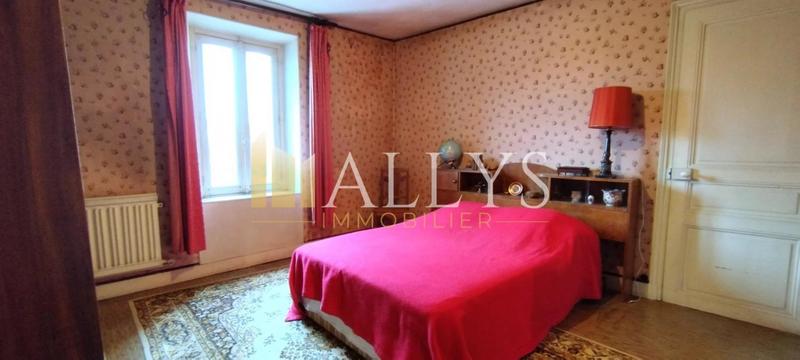 Maison - 120 m² - 5 pièces