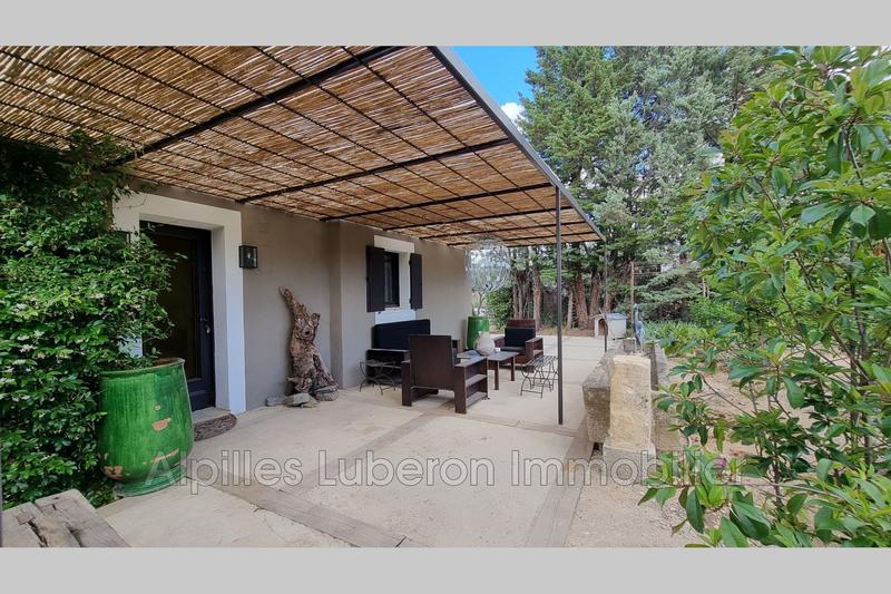 Maison - 400 m² - 5 pièces