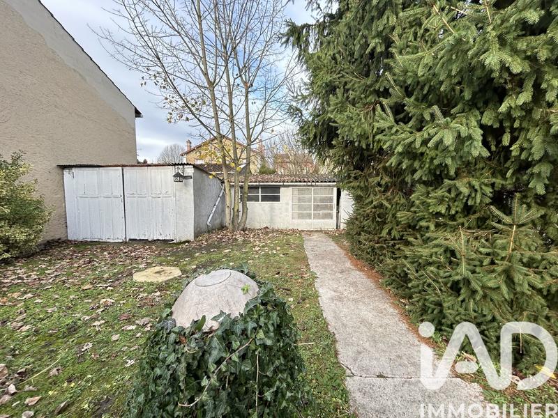 Maison - 95 m² - 5 pièces