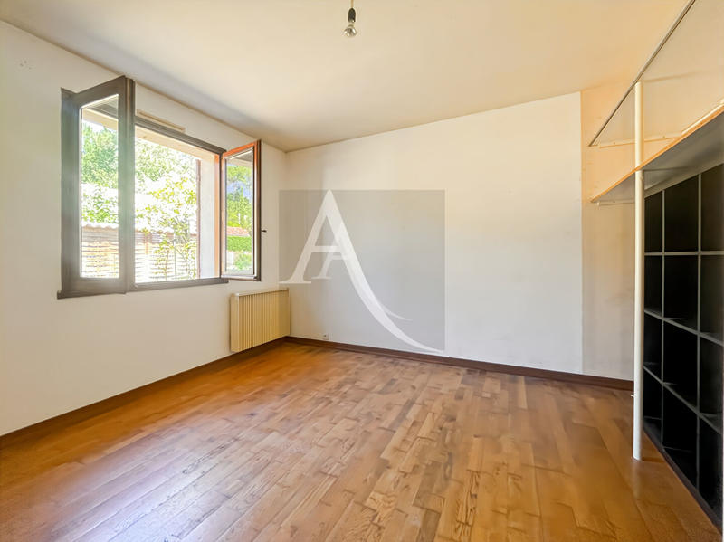 Maison - 86 m² - 5 pièces