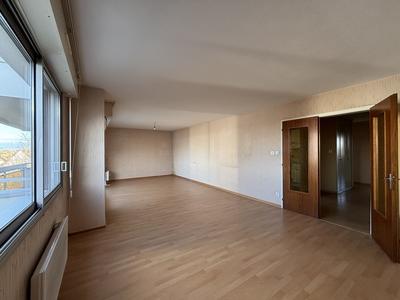 Appartement - 108 m² - 4 pièces